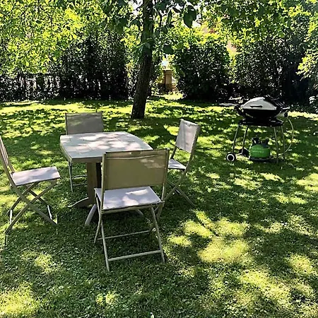 **** Le Meyerhof *